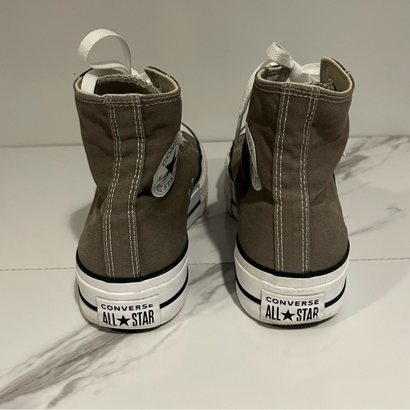 Converse All Star Chuck Taylor Men's High-Top Sneakers Size 7 1/5 - Picture 4 of 6